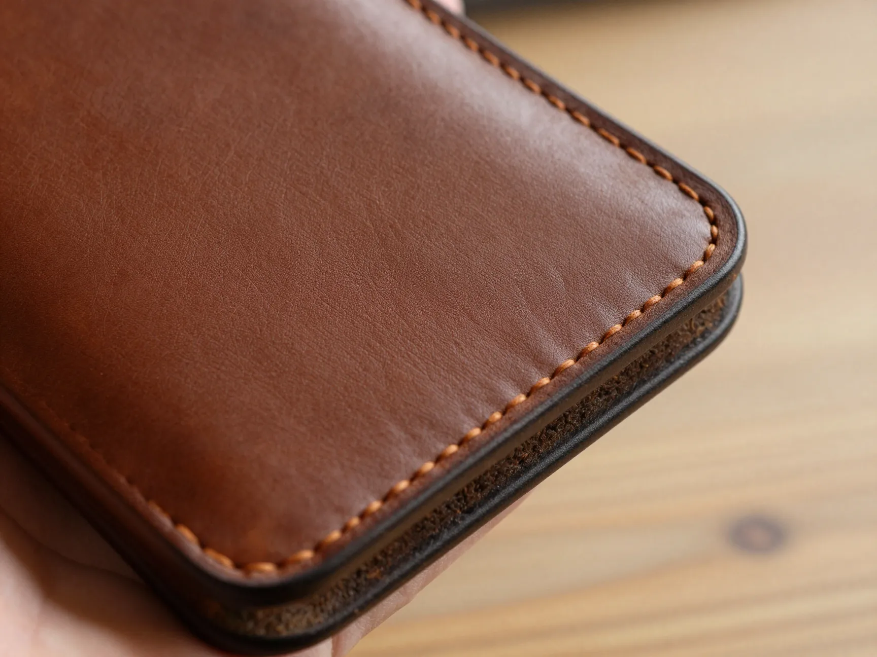Nomad modern leather case