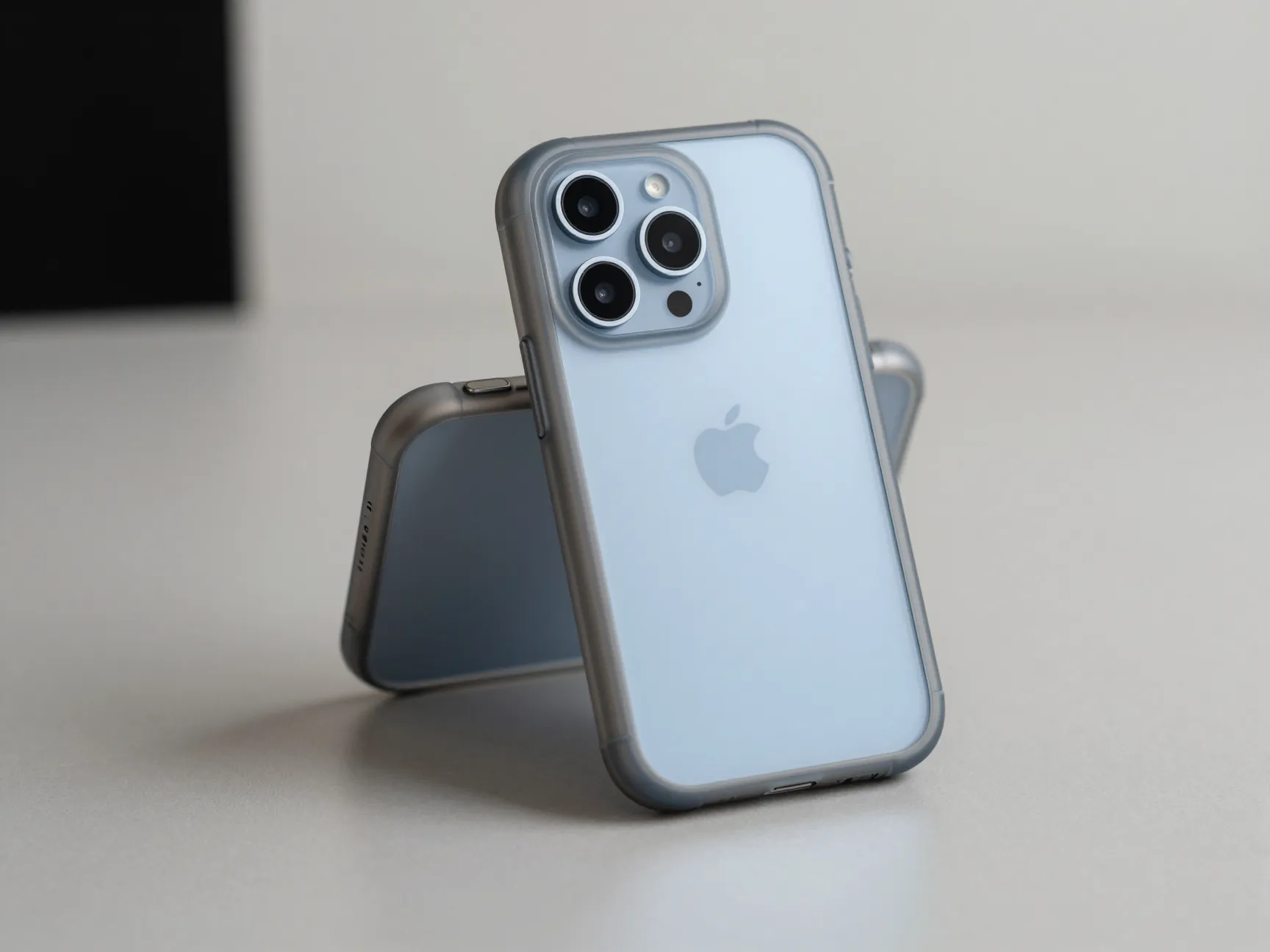 Dual layer tpu and polycarbonate protective case