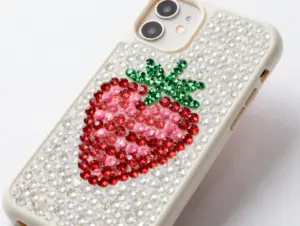 Read more about the article 9 Bedazzled Phone Case Ideas For Maximum Sparkle