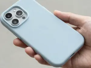 Read more about the article 9 Mist Blue iPhone 17 Phone Cases for a Serene, Modern Aesthetic