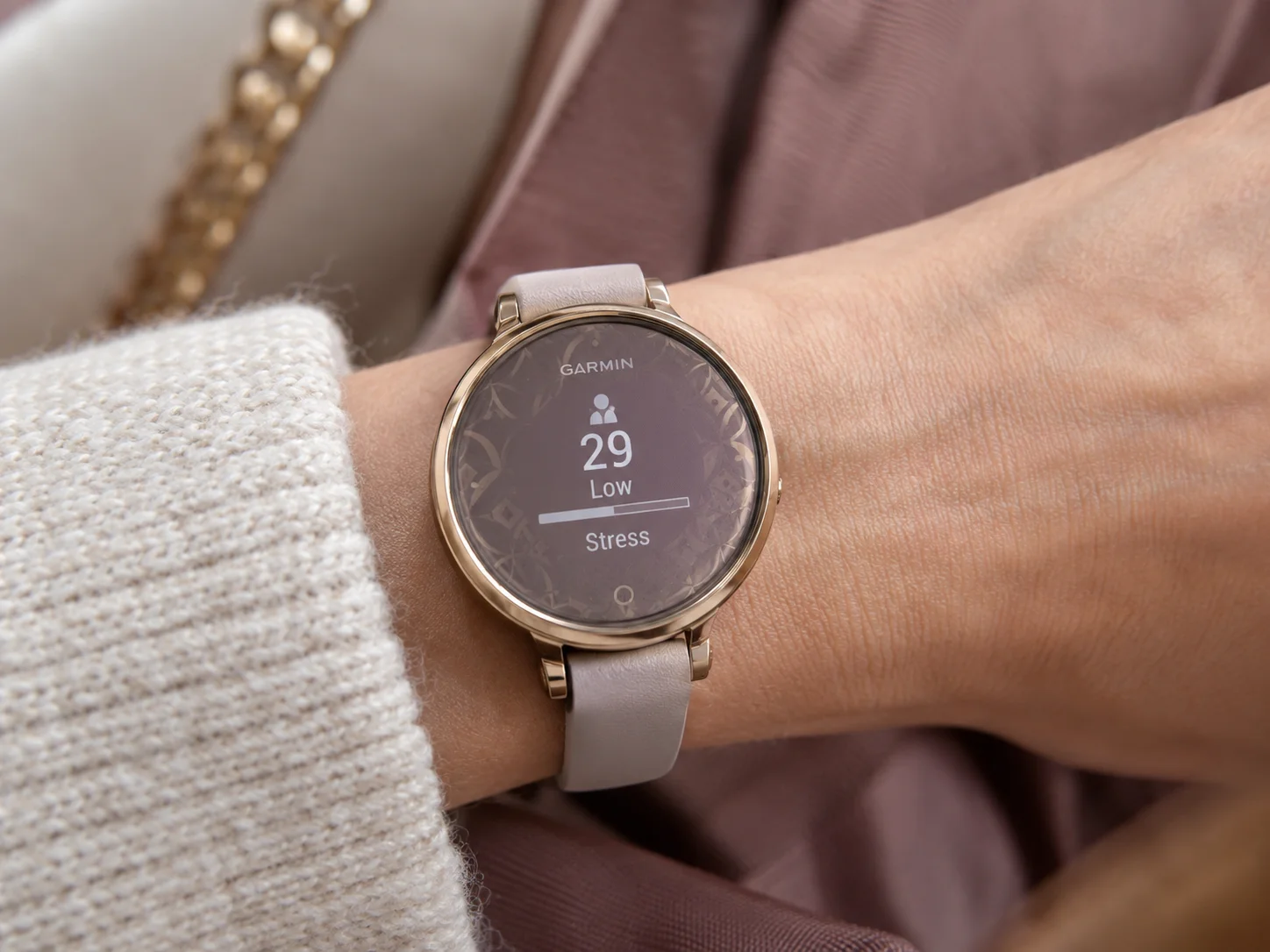 Read more about the article 6 Latest Women’s Watches With Cutting-Edge Smart Features